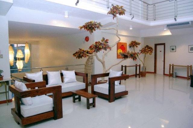 Ilocos Rosewell Hotel Buitenkant foto