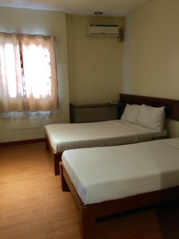 Ilocos Rosewell Hotel Kamer foto