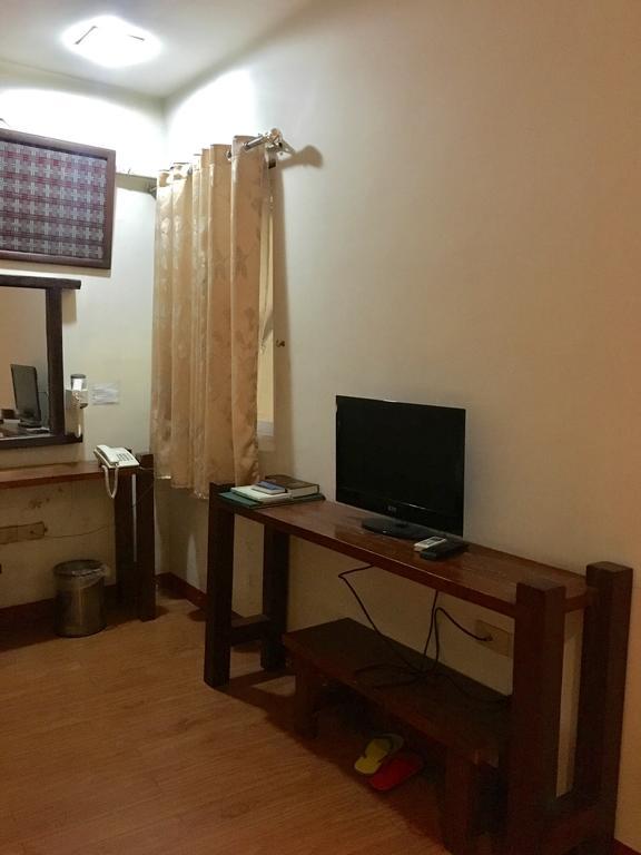 Ilocos Rosewell Hotel Kamer foto